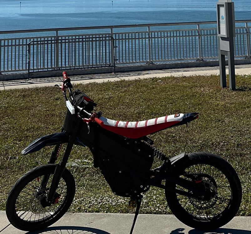 Talaria XXX Blk/Red/Wht - $3,100